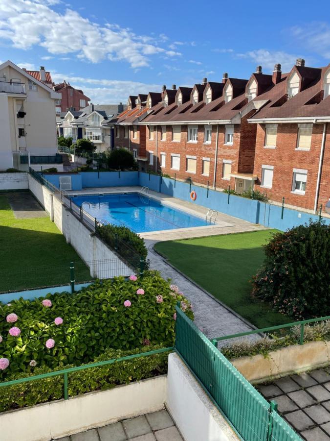 Apartamento Con Piscina Y Wifi A 100 Metros De La Playa En Somo Kültér fotó