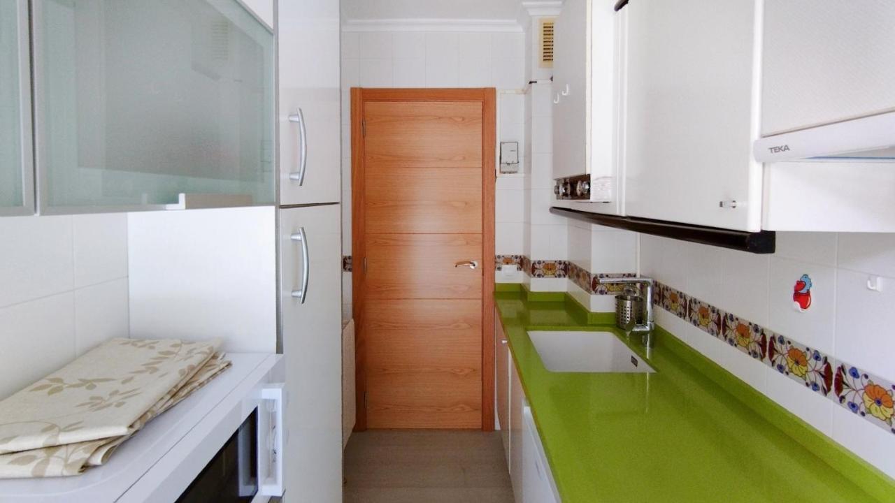 Apartamento Con Piscina Y Wifi A 100 Metros De La Playa En Somo Kültér fotó
